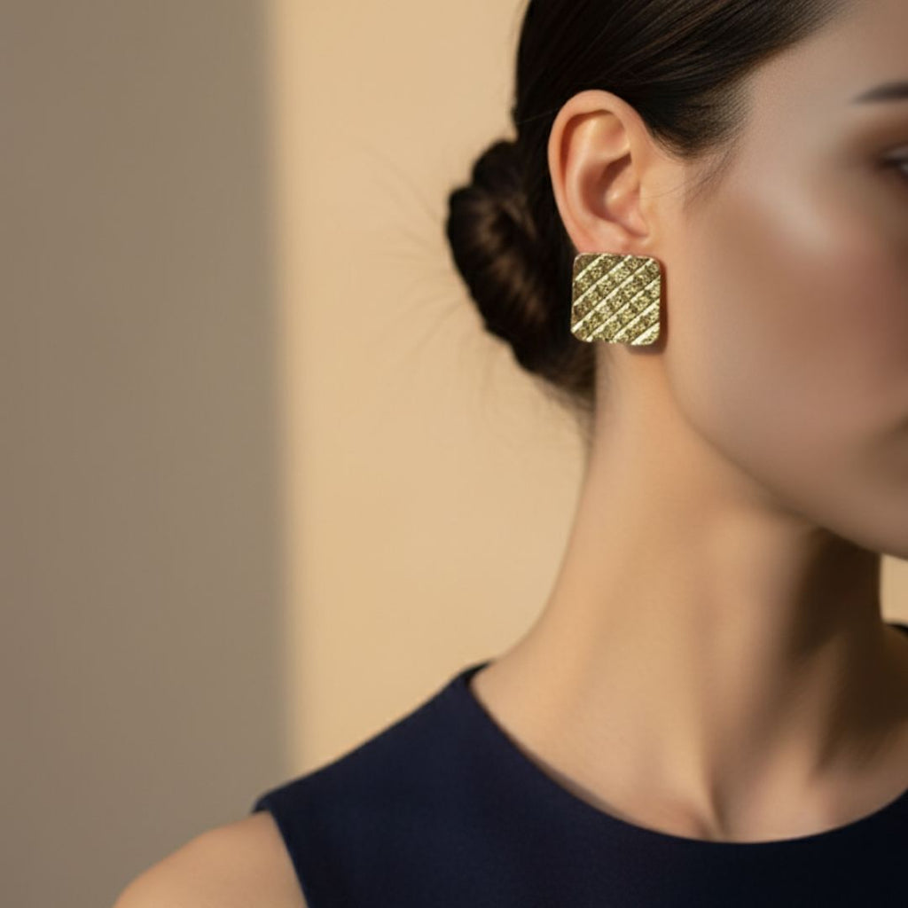 Chic Quilted Pave Square Stud Earring