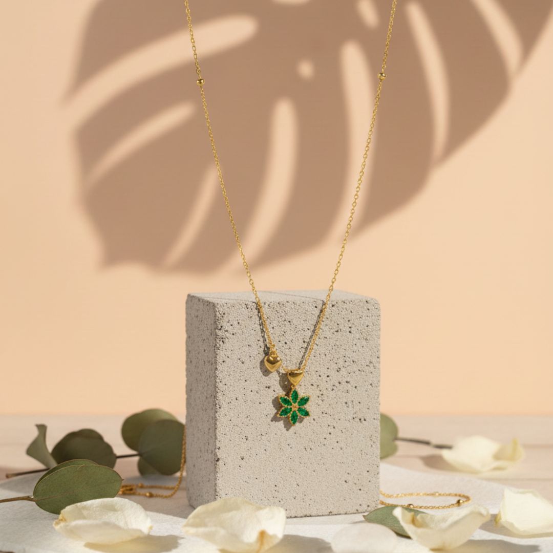 Gold-Plated green stone beautifull Flower Necklace.