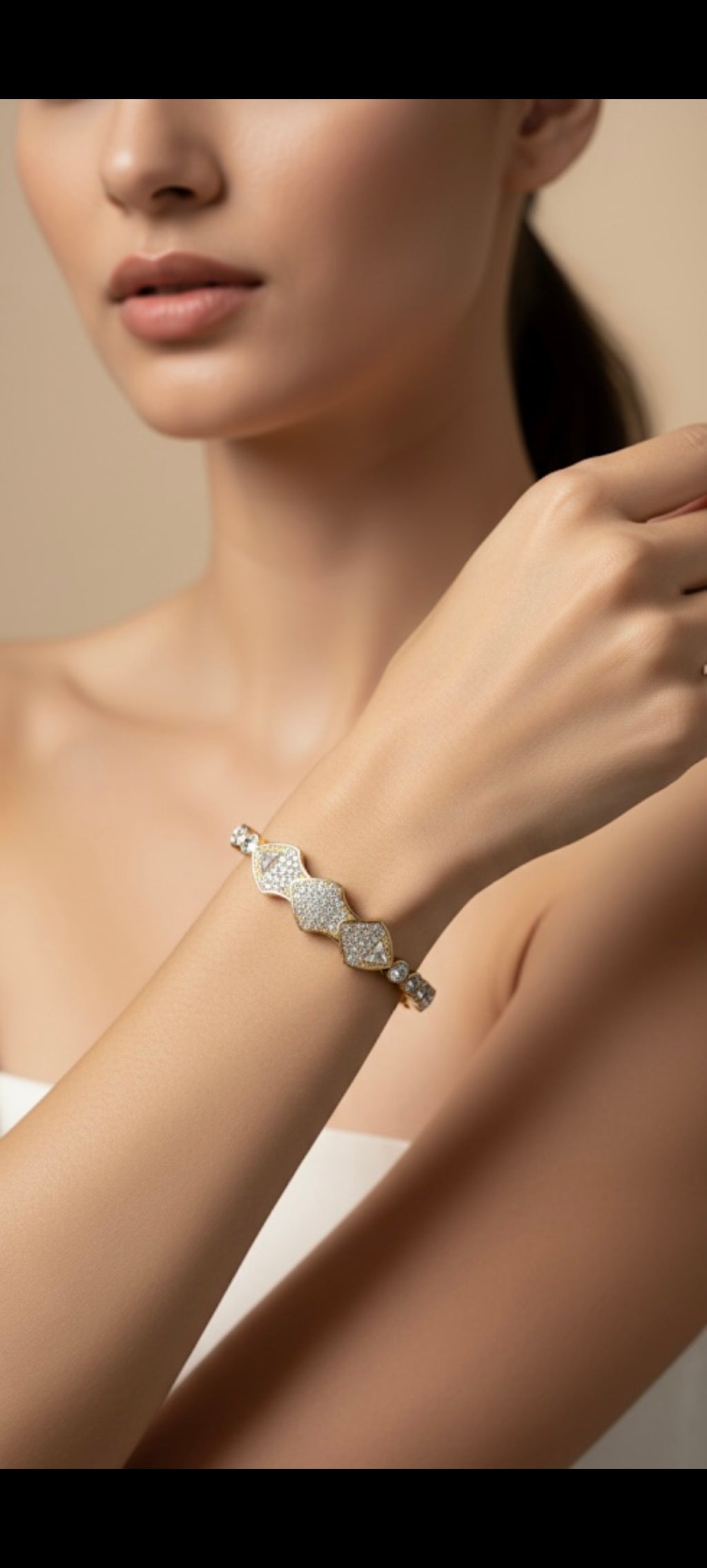 Diamond Kite Pattern Crystal Bracelet